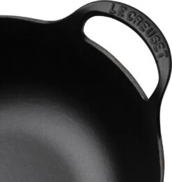 Le Creuset Wokpan / Balti Dish - Mat Zwart - ø 24 Cm / 2.7 Liter - Geëmailleerde Anti-aanbaklaag -Kwaliteitskeukenwinkel Voor Thuis 1134x1200 2