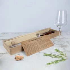 Dymund® Sabreer Sabel - RVS - Professioneel Champagnesabel - Incl. Bewaardoos - 44,5 Cm 13 Dymund® Sabreer Sabel - RVS - Professioneel Champagnesabel - Incl. Bewaardoos - 44,5 Cm -Kwaliteitskeukenwinkel Voor Thuis 1200x1200 1247