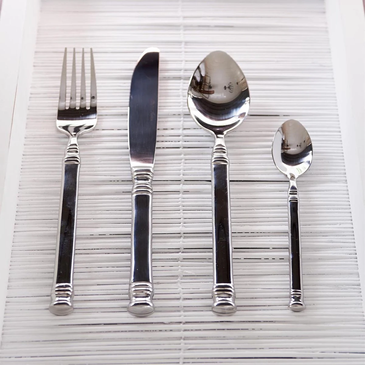 Riviera Maison Bestekset Zilver - Bon Appétit Cutlery - Set Van 4 Stuks 3 Riviera Maison Bestekset Zilver - Bon Appétit Cutlery - Set Van 4 Stuks - Afbeelding 3