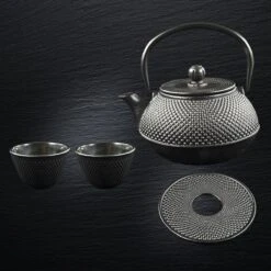 SakuraTea - Theepot Set - 4-delig - Gietijzer - Zwart - 0.8L - 2 Kopjes (100ml) -Kwaliteitskeukenwinkel Voor Thuis 1200x1200 157