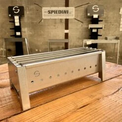 Spiedini Saté-bbq Bali 40 Mini - Kleine, Smalle Houtskoolbarbecue Met Horizontaal Rooster Voor Sate Of Andere Spiesjes - 40 Cm Lang, 11 Cm Breed, 14 Cm Hoog - Ideaal Voor Tuin- Of Open Haard, Of Balkon - Materiaal: Gealuminiseerd Ijzer -Kwaliteitskeukenwinkel Voor Thuis 1200x1200 362