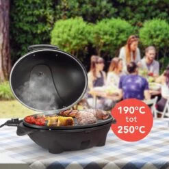 KitchenBrothers Elektrische BBQ - Met Grillplaat - Anti-aanbaklaag - Incl. Plank/Houders - Grilloppervlak 46,5x33,8cm - Tot 300°C - 2400W - Zwart -Kwaliteitskeukenwinkel Voor Thuis 1200x1200 401