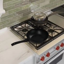 Miller Keramische Wokpan Inductie Ø 28 Cm - Alle Warmtebronnen - Anti Aanbaklaag -Kwaliteitskeukenwinkel Voor Thuis 1200x1200 633