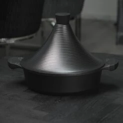 BIKO | Luxe Aluminium Tajine Inductie| Tagine | Geschikt Voor 4-8 Personen - Inductie - Zwart -Kwaliteitskeukenwinkel Voor Thuis 1200x1200 644