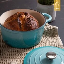 Chefarone Gietijzeren Pan - Braadpan Inclusief Deksel - Geschikt Voor Alle Warmtebronnen - Geëmailleerd Blauw -Kwaliteitskeukenwinkel Voor Thuis 1200x1200 674