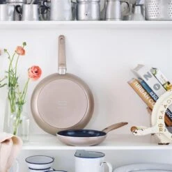 GreenPan Cambridge Koekenpan 20cm - Brons - Inductie - PFAS-vrij -Kwaliteitskeukenwinkel Voor Thuis 1200x1200 847