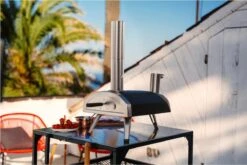 Ooni Fyra 12 Houtpellets Gestookte Pizzaoven -Kwaliteitskeukenwinkel Voor Thuis 1200x801 4