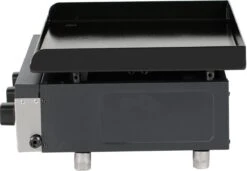 Bighorn Plancha Grill - Gasbarbecue – Tabletop – Draagbaar – 3 Branders -Kwaliteitskeukenwinkel Voor Thuis 1200x831 1