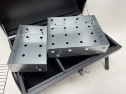 Compacte Draagbare Kolen BBQ Van Wolff BBQ - Handig Voor Op De Camping Op Het Strand Of In Een Park - Smoker Barbecue - Draagbare Lichtgewicht Bbq - Met Thermometer En Lucht Doorvoer. Laat Je Vlees Langzaam Garen. -Kwaliteitskeukenwinkel Voor Thuis 1200x899 14