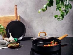 Gero Mark Hapjespan Met Deksel Ø 28 Cm - Aluminium - Inductie - PFAS-vrij -Kwaliteitskeukenwinkel Voor Thuis 1200x900 60