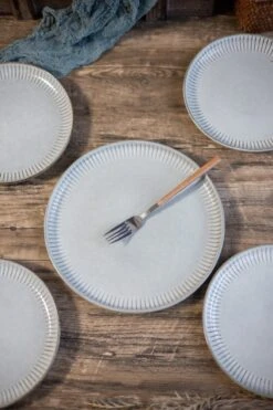 Selinex Stoneware - Serviesset - Grijs - 16 Delig 4 Persoons - CADEAUTIP - CADEAU -Kwaliteitskeukenwinkel Voor Thuis 800x1200 16