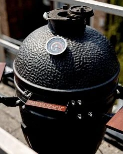 The Bastard Urban Medium - Kamado Barbecue - Kamado BBQ -Kwaliteitskeukenwinkel Voor Thuis 960x1200 2